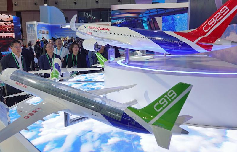 Comac C919 and C929 models