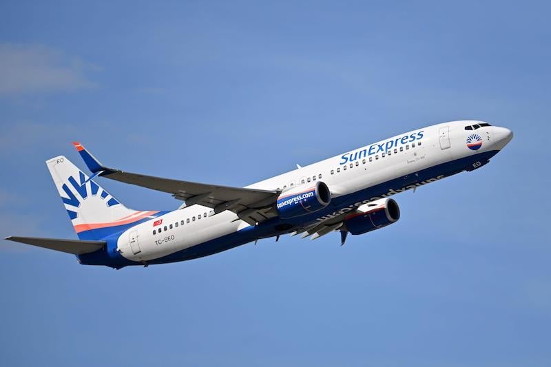 sunexpress 737-800